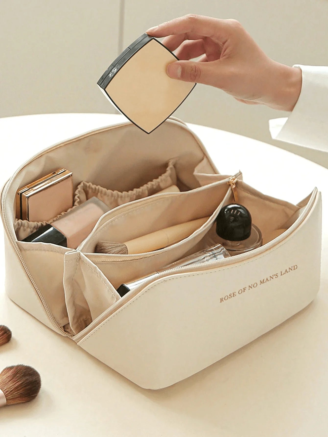 Large Luxury Travel Cosmetic Bag for Women – Leather Makeup Organizer & Toiletry Case